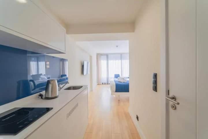 Sea view apart-hotel ORBI TWIN TOWERS 1413 Batumi Exterior foto